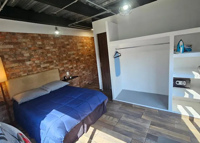 R04 Corner At Itesm Cem Full Services, Shared-kitchen, Fridge, Laundry, Smart Tv, Parking, Balcony Apartment Mexico City