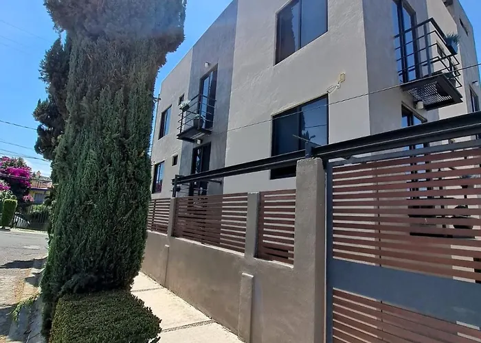 R04 Corner At Itesm Cem Full Services, Shared-kitchen, Fridge, Laundry, Smart Tv, Parking, Balcony Apartment *